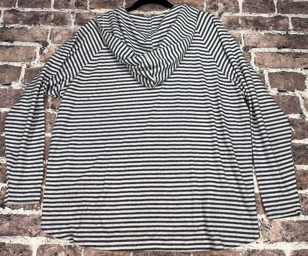 Lucky Brand Long Sleeve Striped Hoodie Pullover Women M Spring Summer Baja Beach - Picture 2 of 6